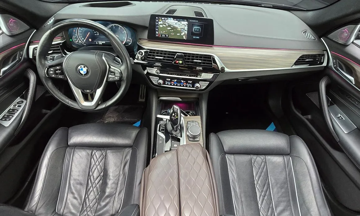 BMW 5-Series