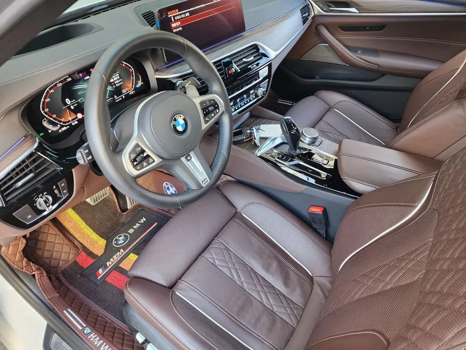 BMW 5-Series