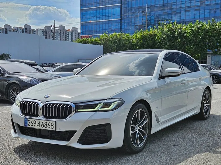 BMW 5-Series