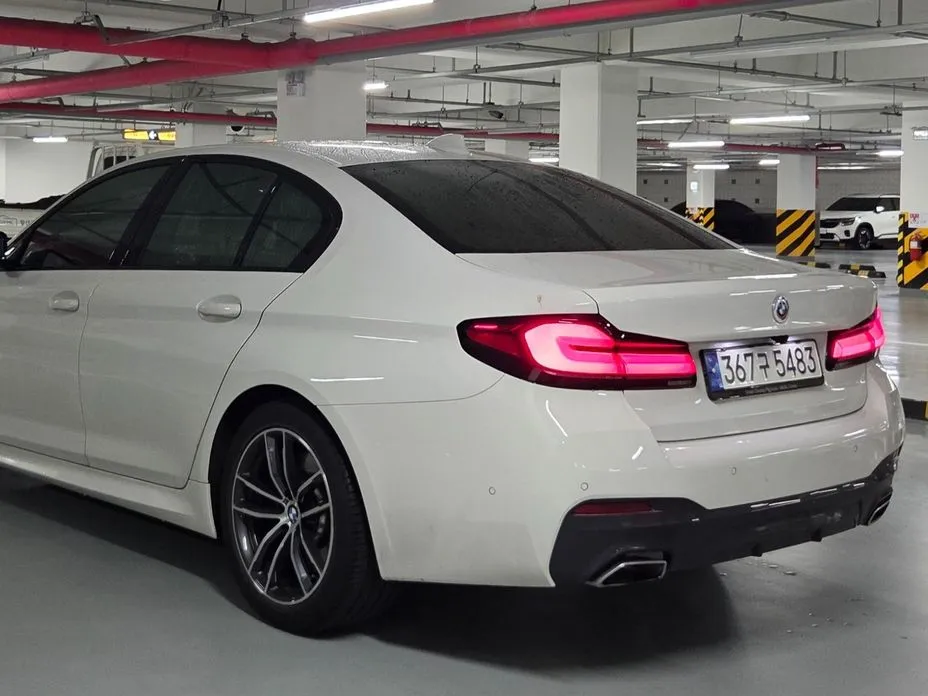 BMW 5-Series