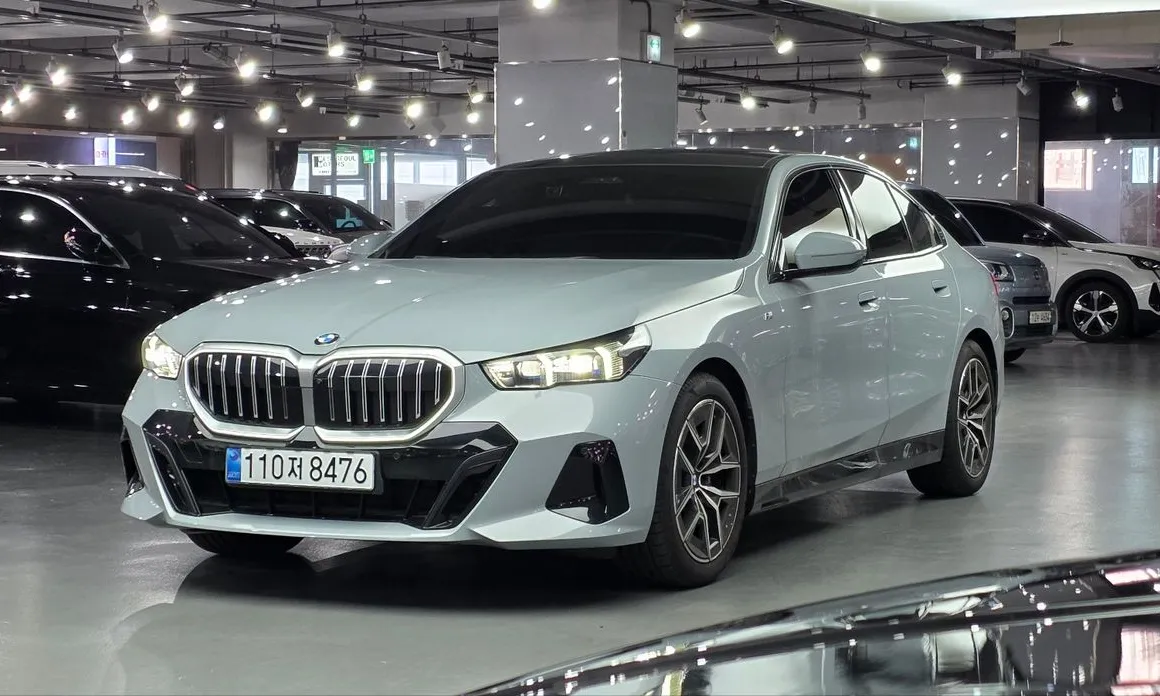 BMW 5-Series