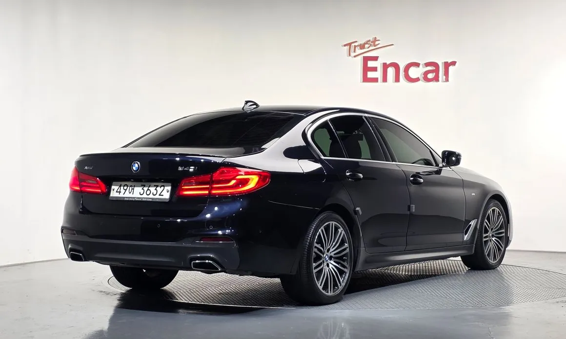 BMW 5-Series
