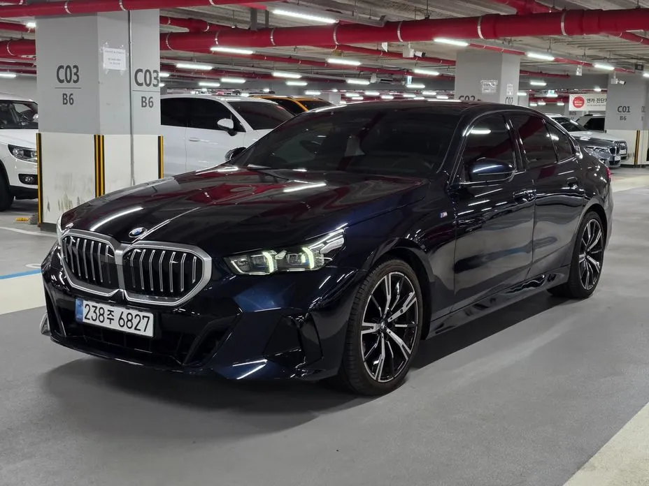 BMW 5-Series