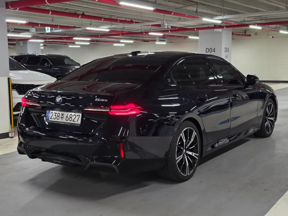 BMW 5-Series
