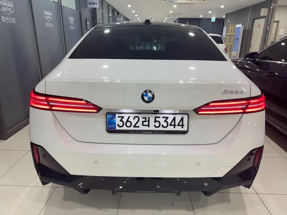 BMW 5-Series