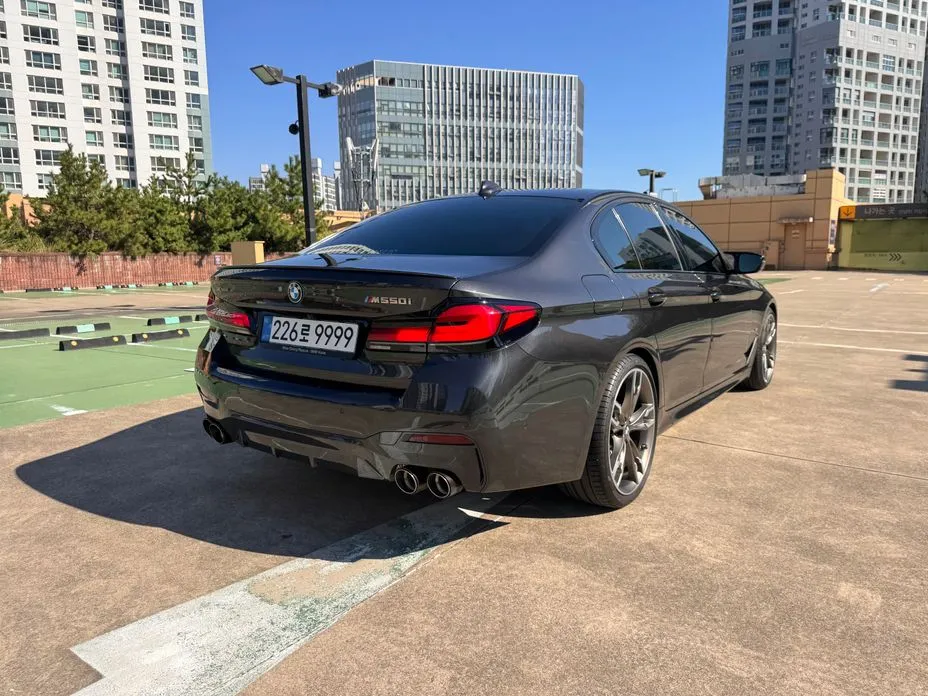 BMW 5-Series