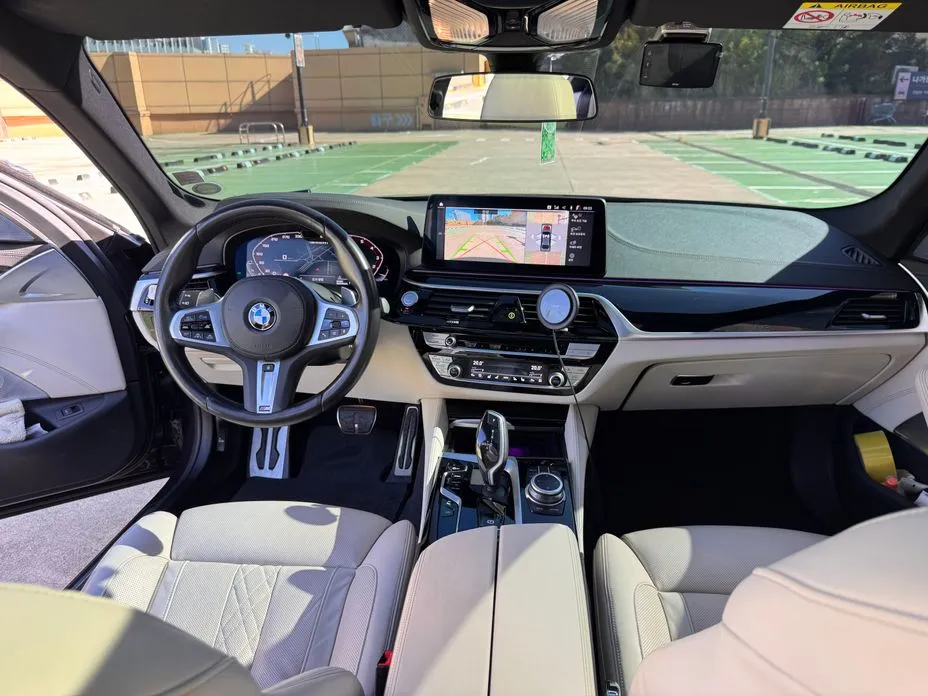 BMW 5-Series