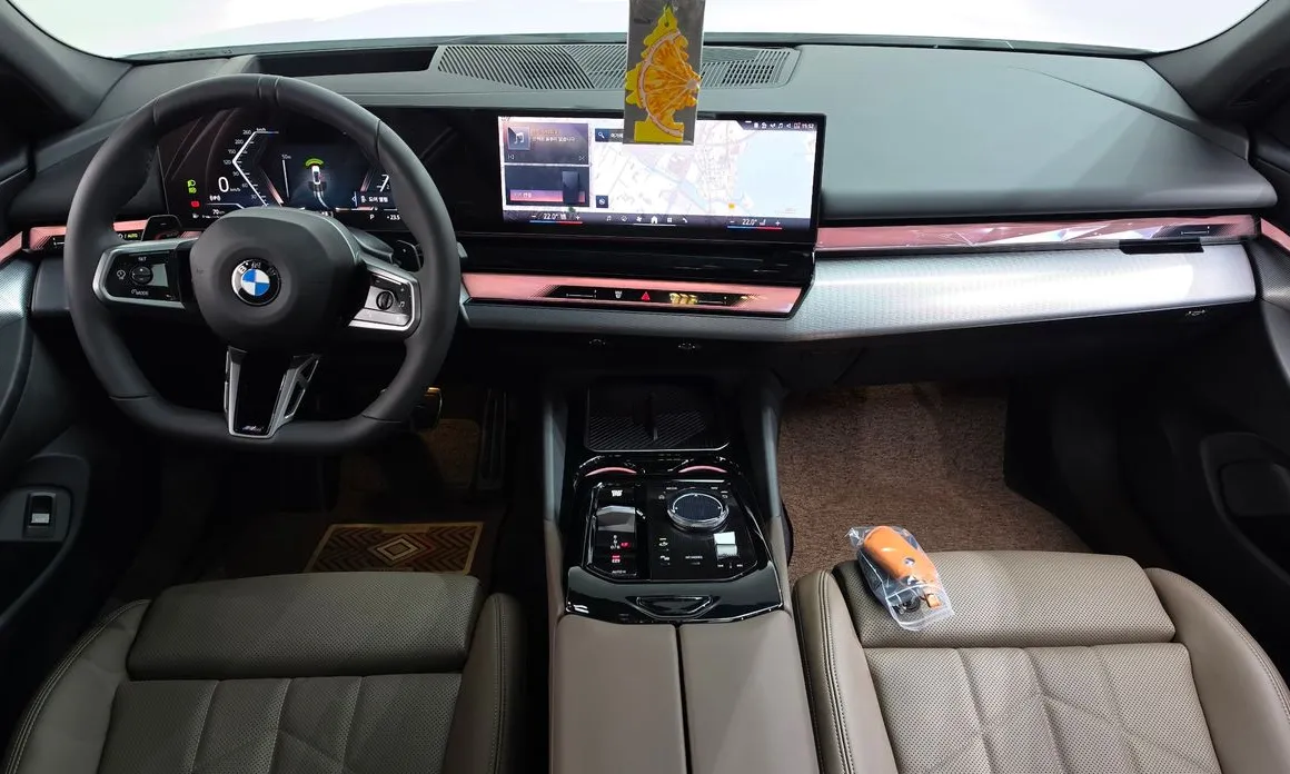 BMW 5-Series