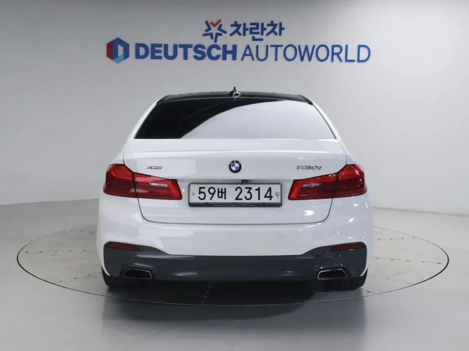 BMW 5-Series