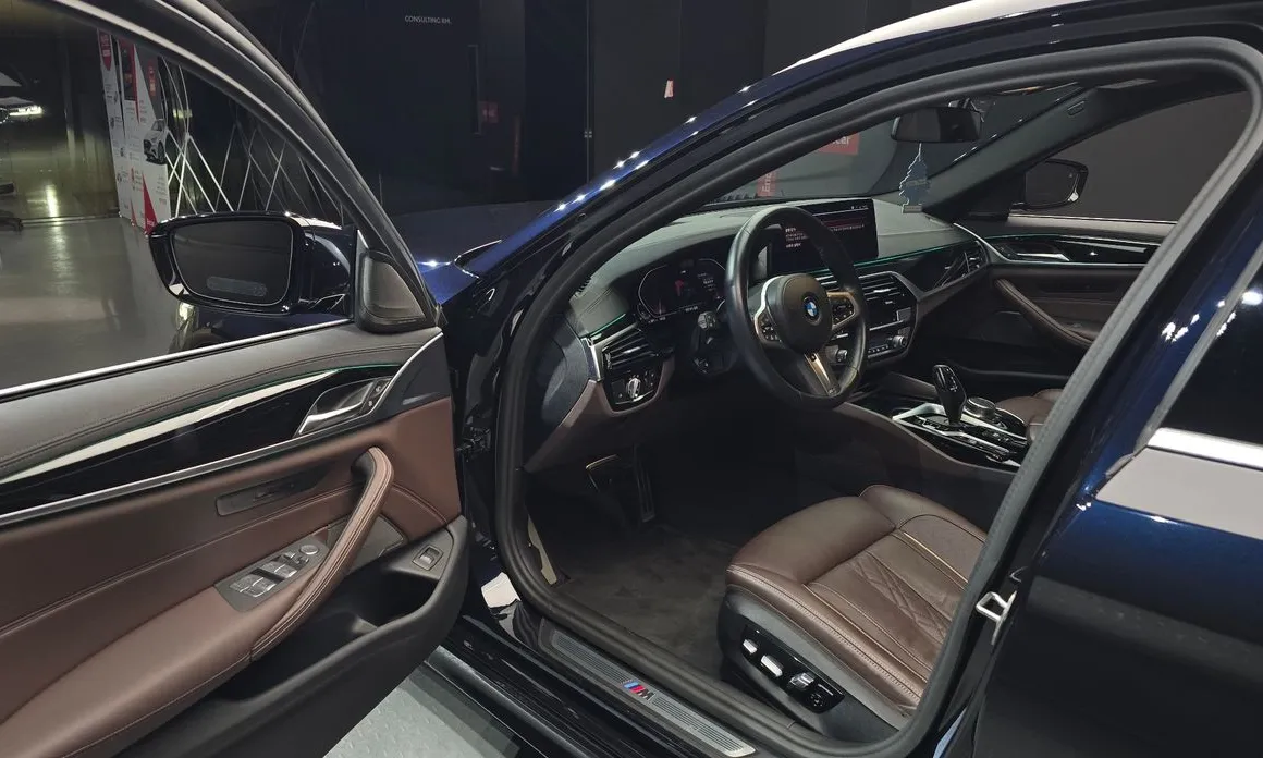 BMW 5-Series