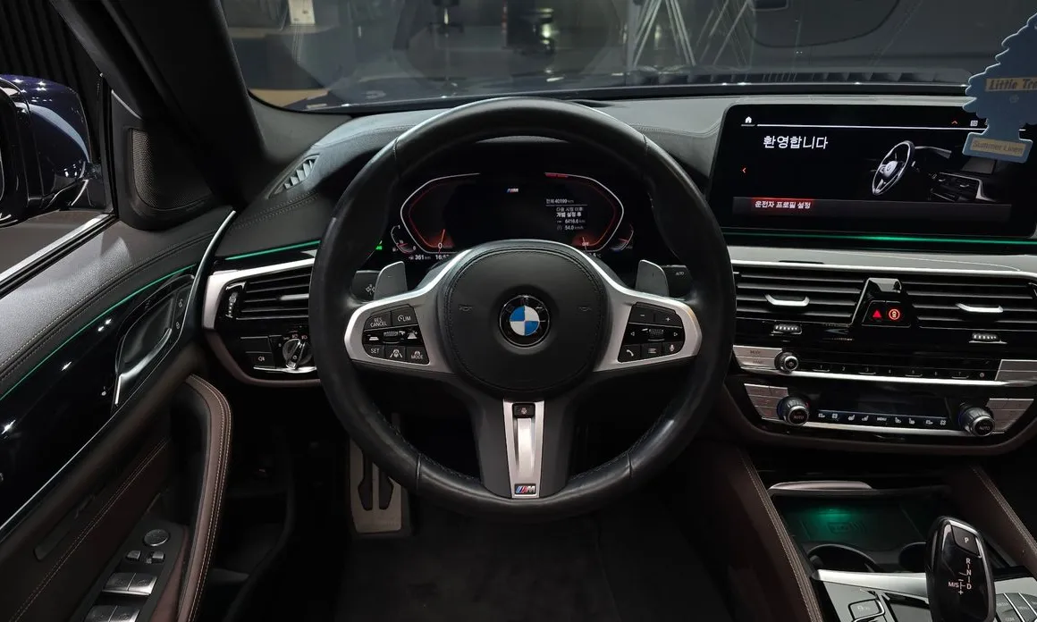 BMW 5-Series