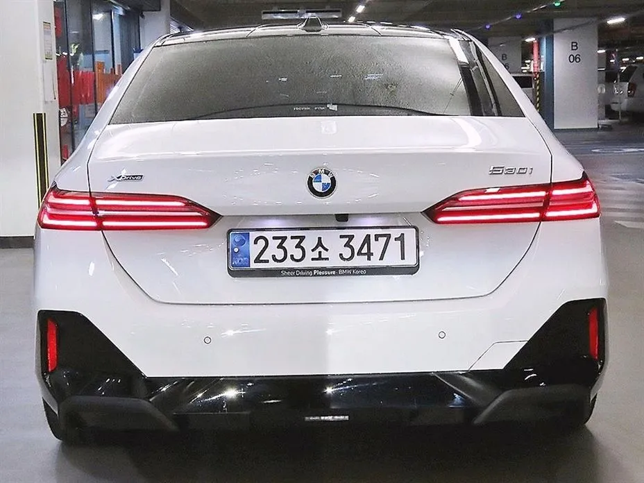 BMW 5-Series