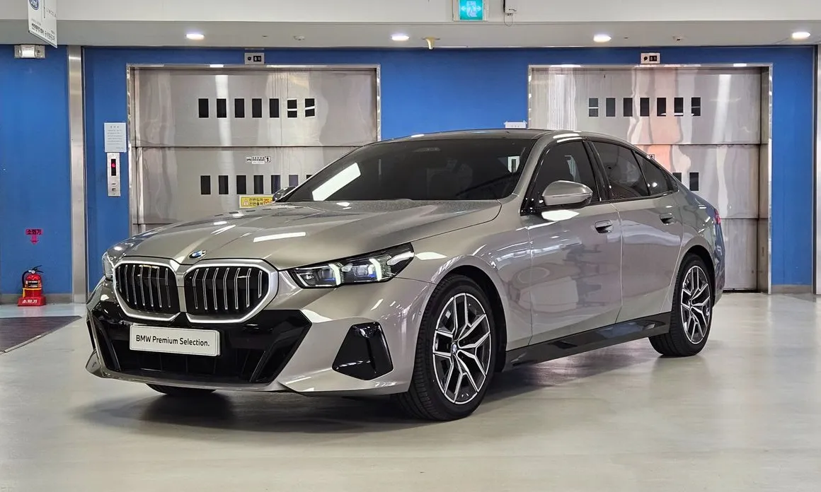 BMW 5-Series
