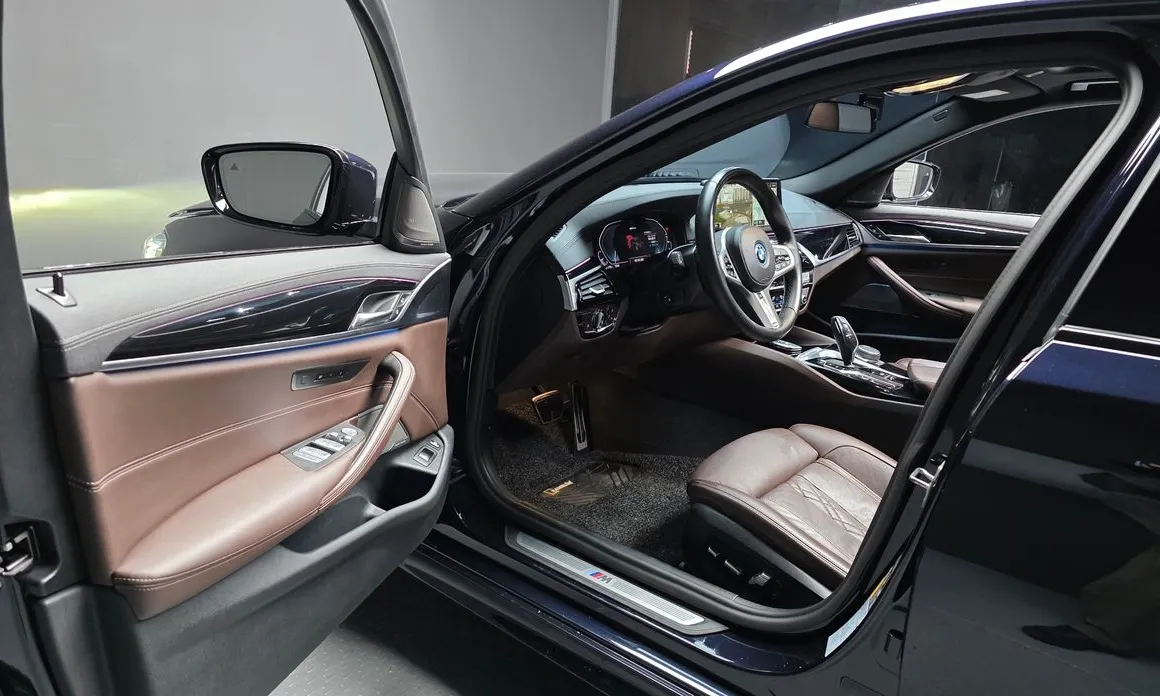 BMW 5-Series