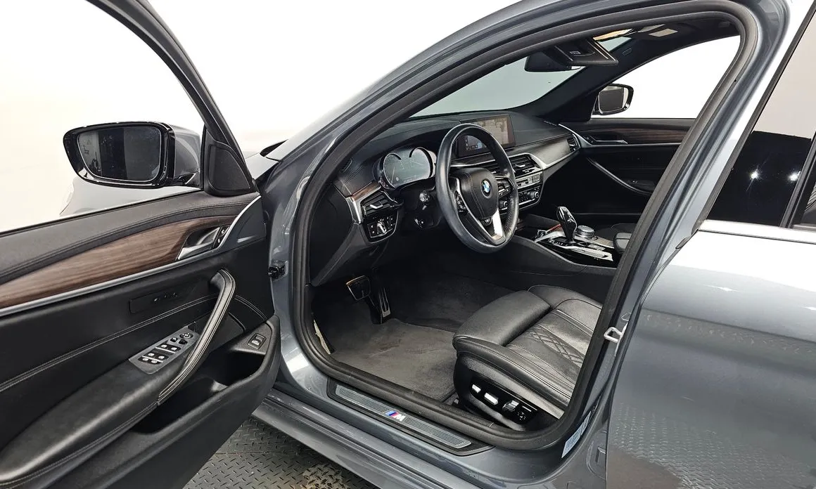 BMW 5-Series