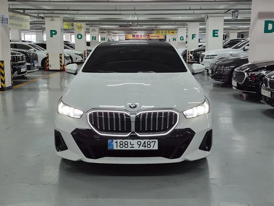 BMW 5-Series
