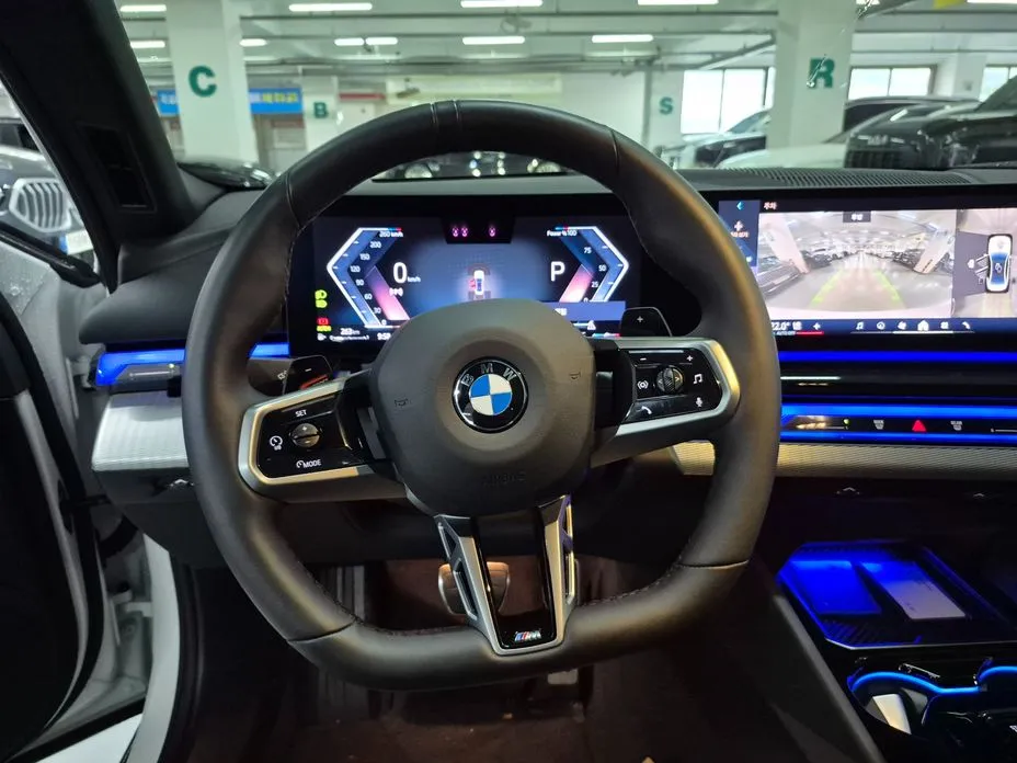 BMW 5-Series