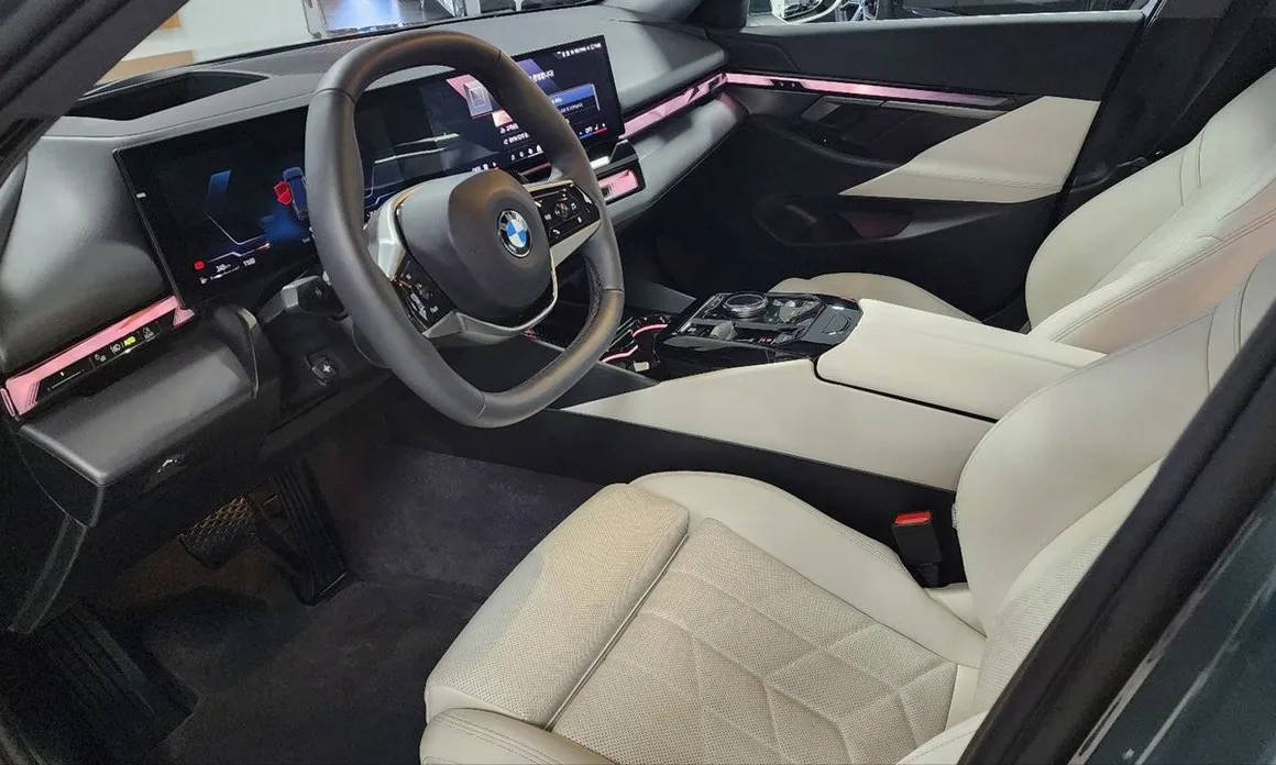 BMW 5-Series