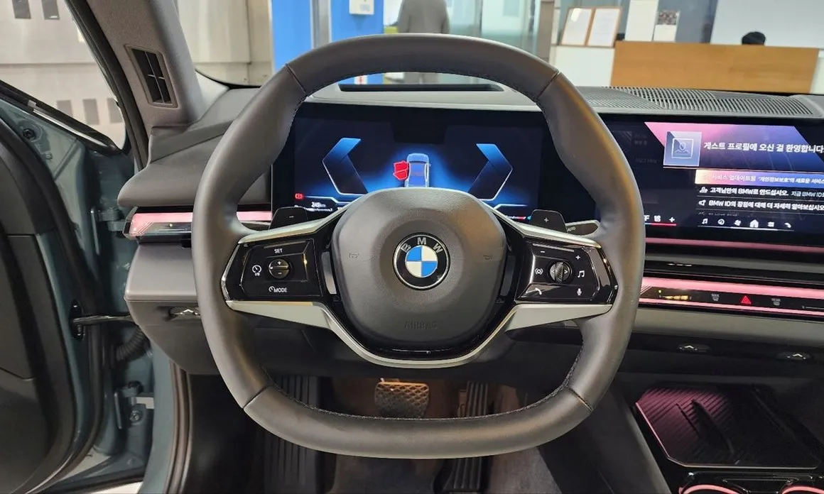 BMW 5-Series
