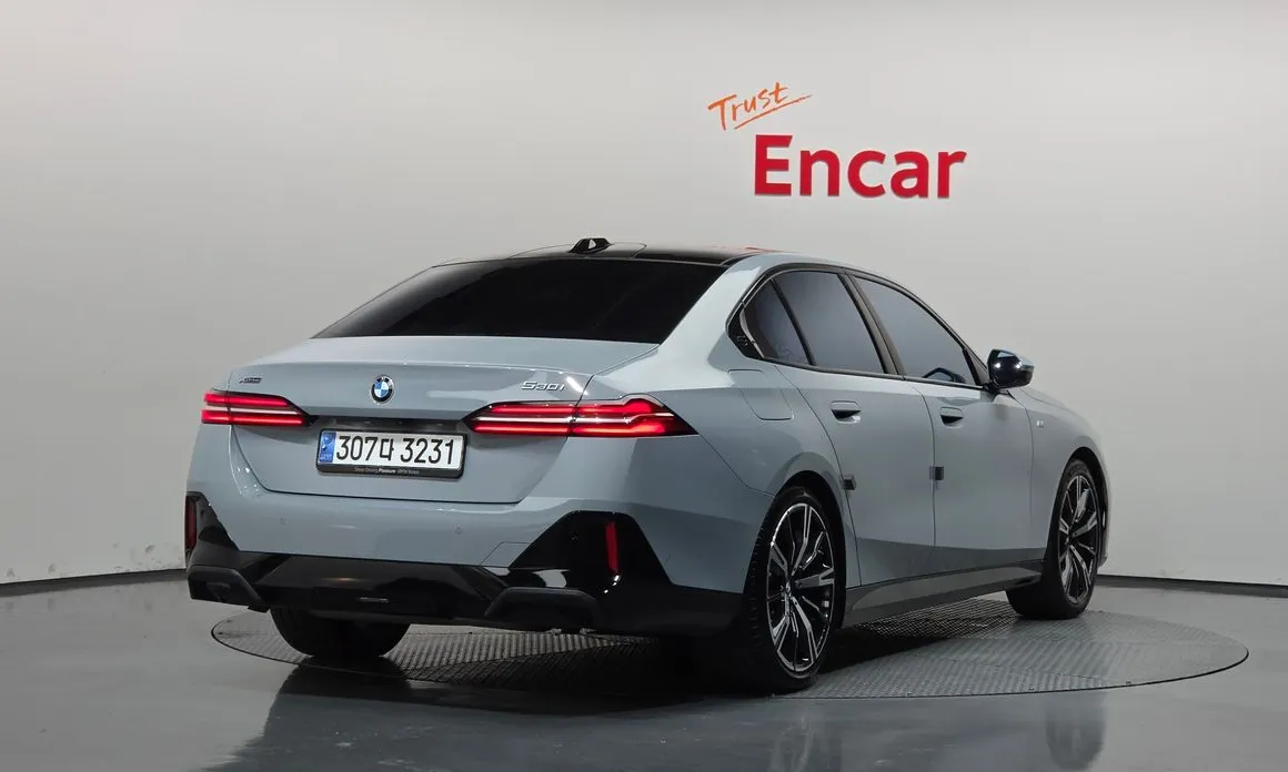 BMW 5-Series