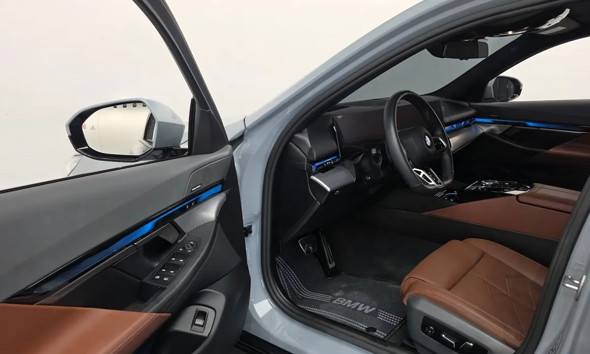 BMW 5-Series