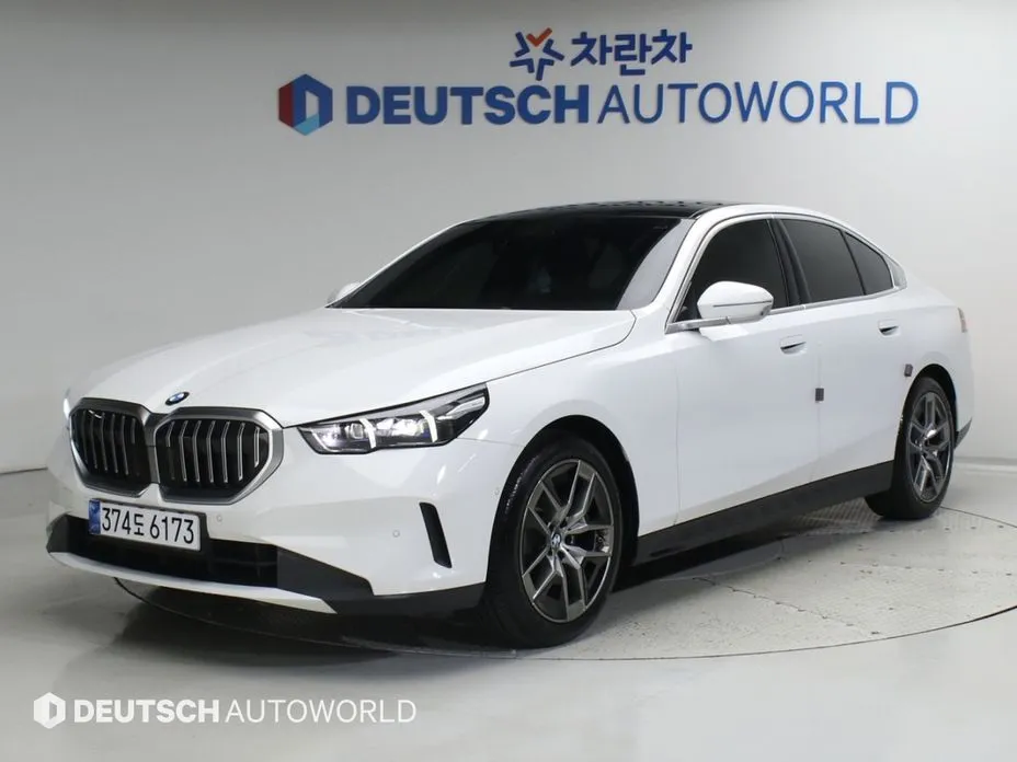 BMW 5-Series