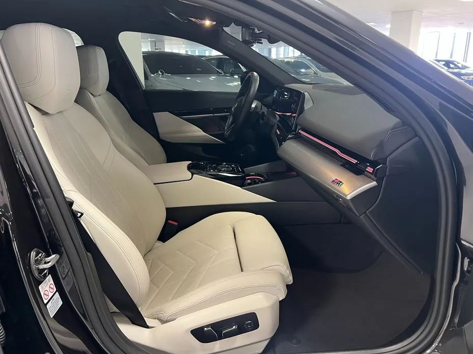 BMW 5-Series