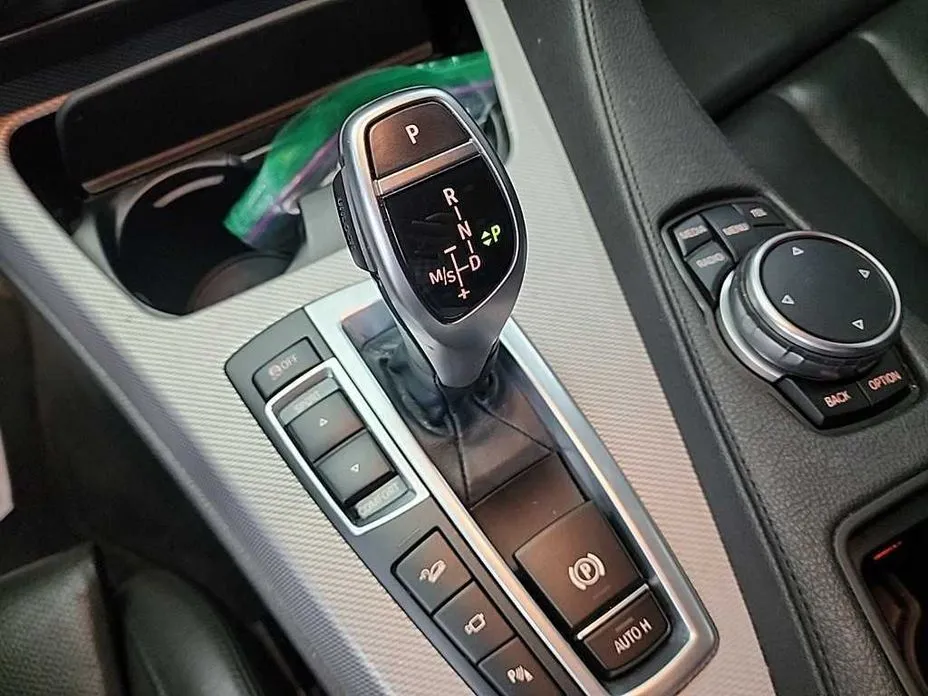 BMW 6-Series