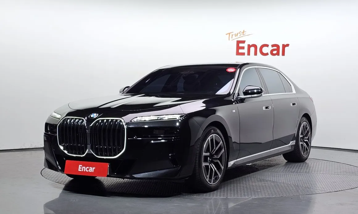 BMW 7-Series