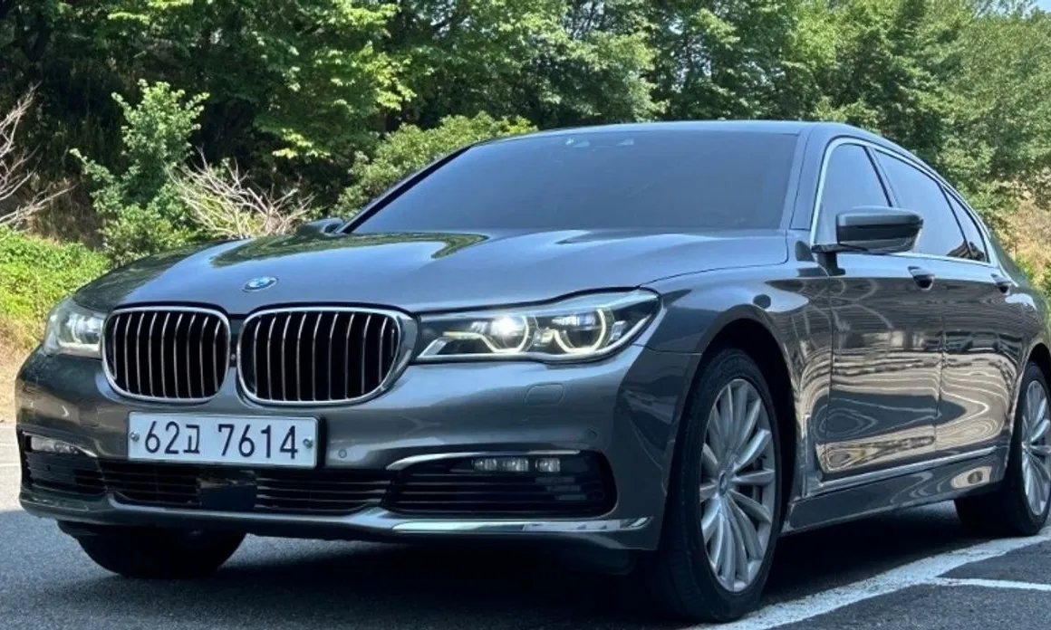 BMW 7-Series