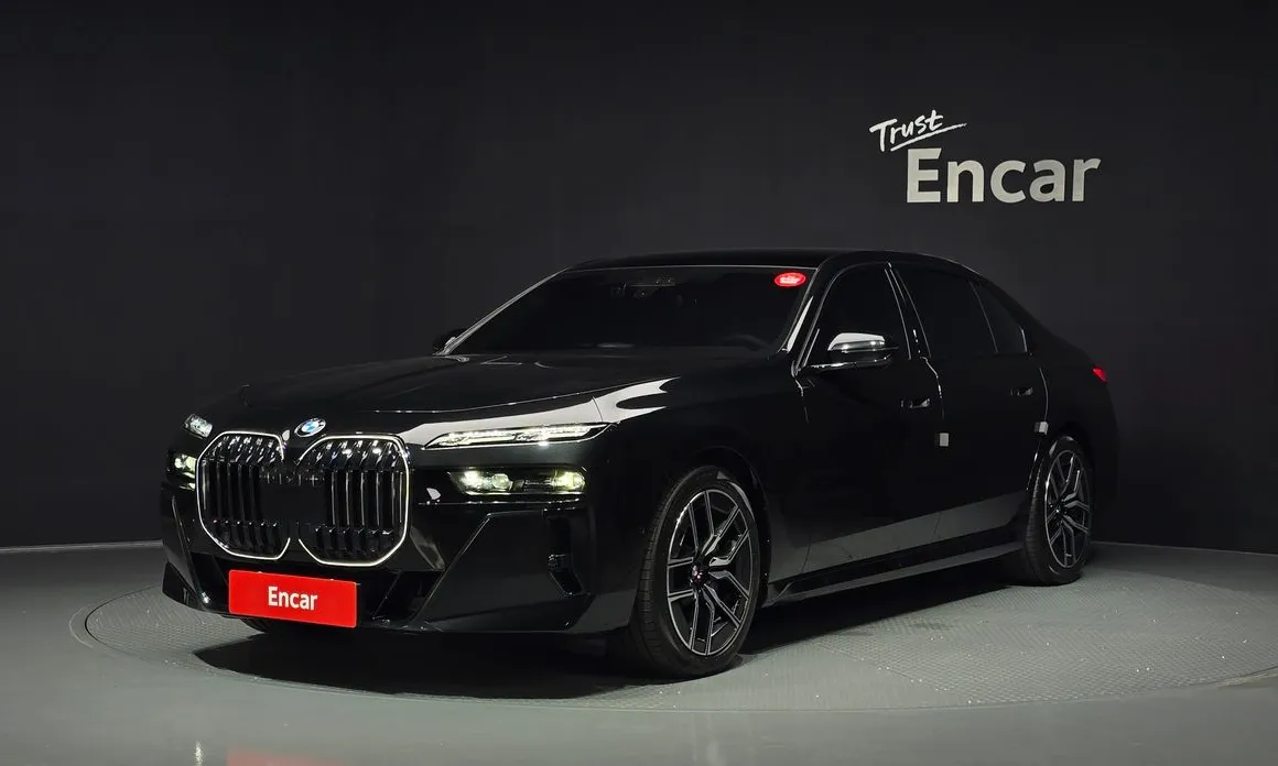 BMW 7-Series
