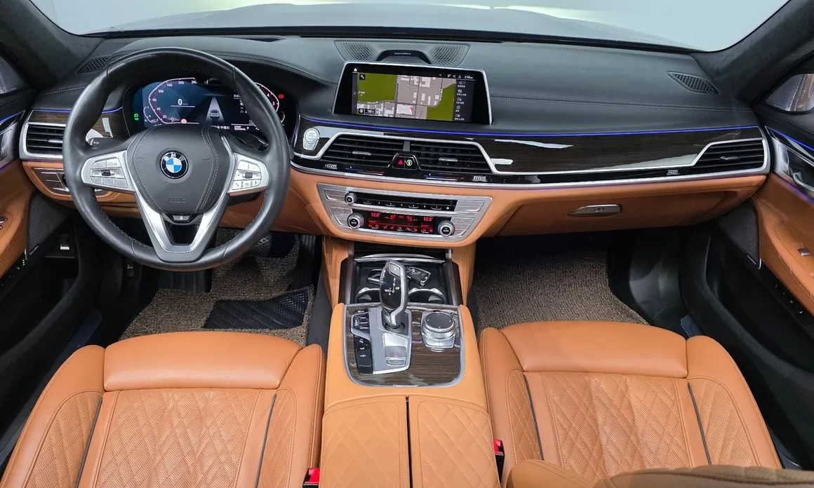 BMW 7-Series