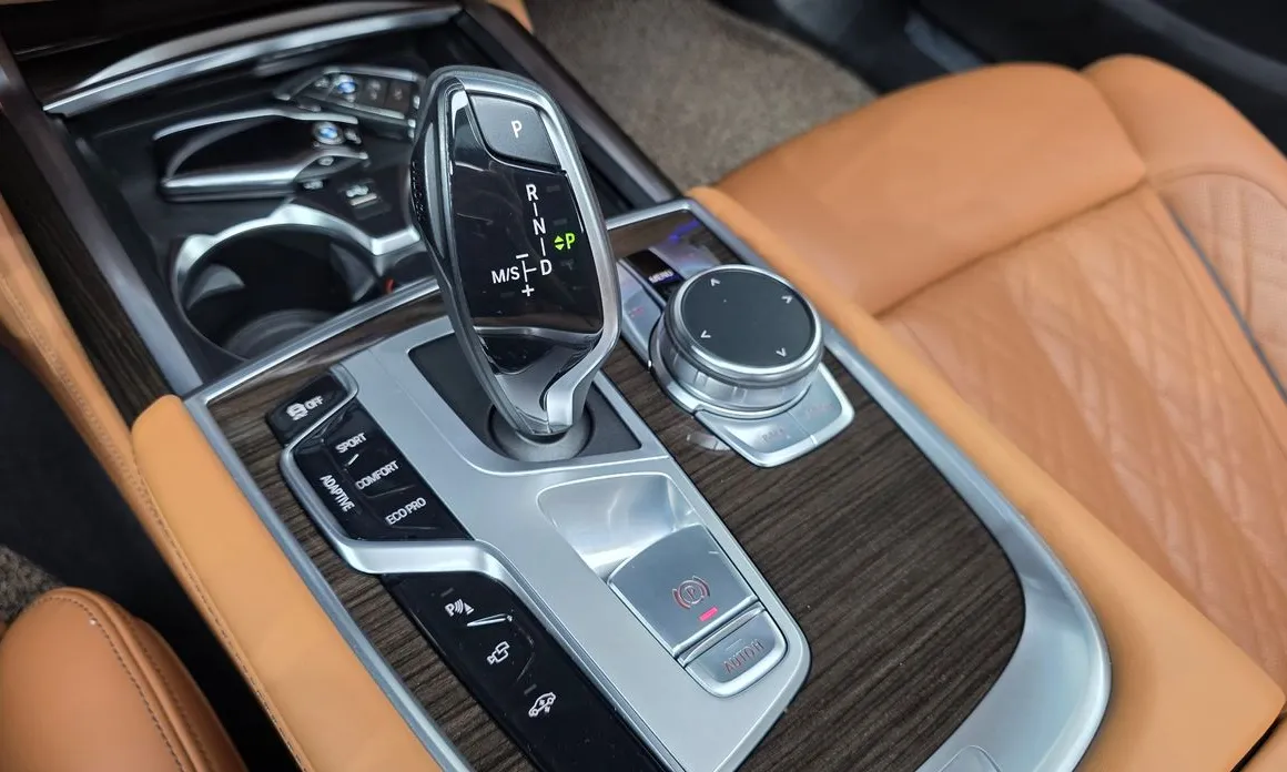 BMW 7-Series