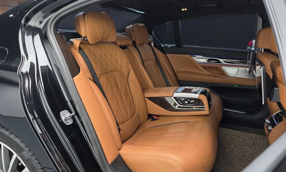 BMW 7-Series