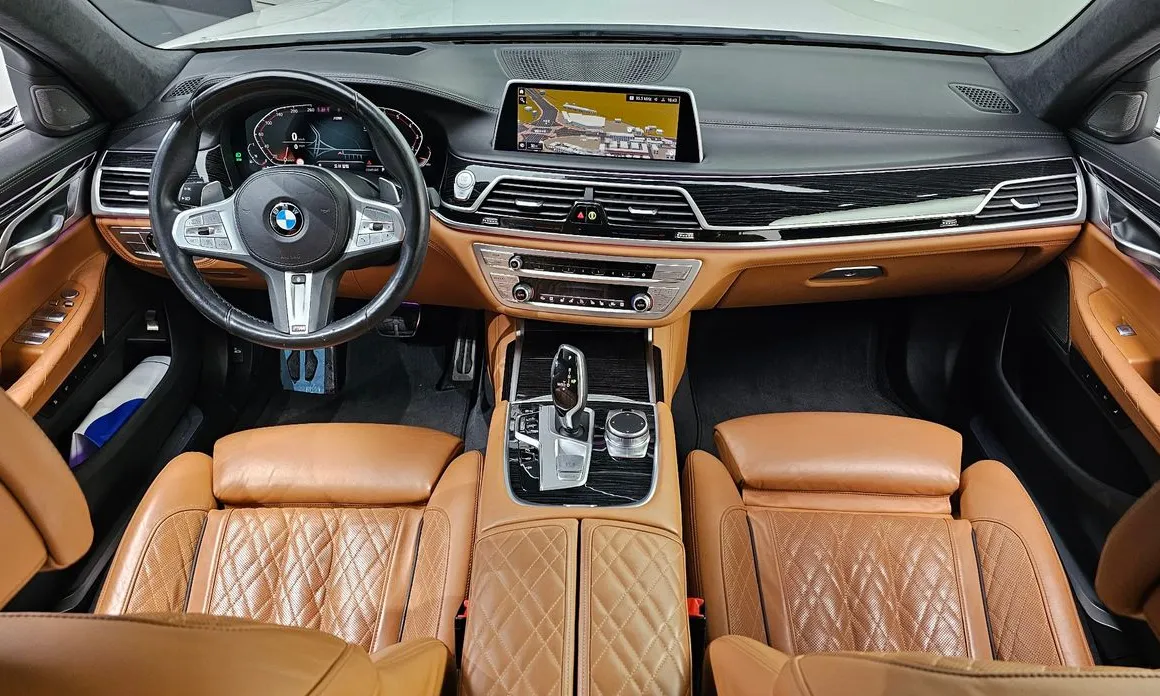 BMW 7-Series