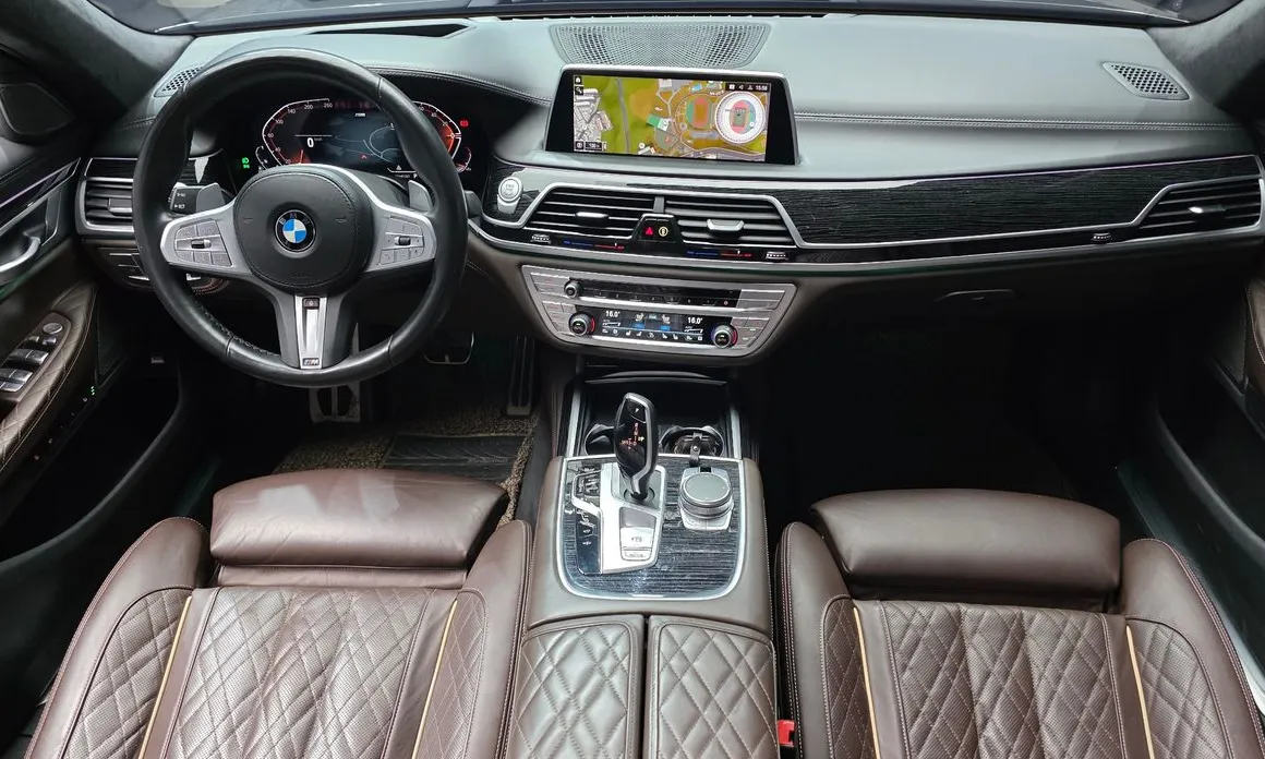 BMW 7-Series