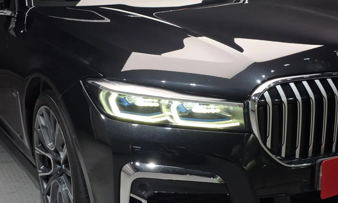 BMW 7-Series