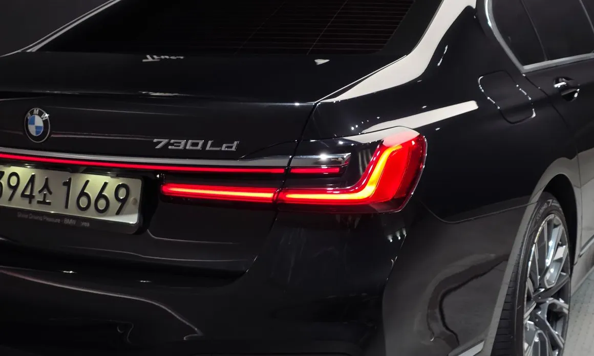 BMW 7-Series
