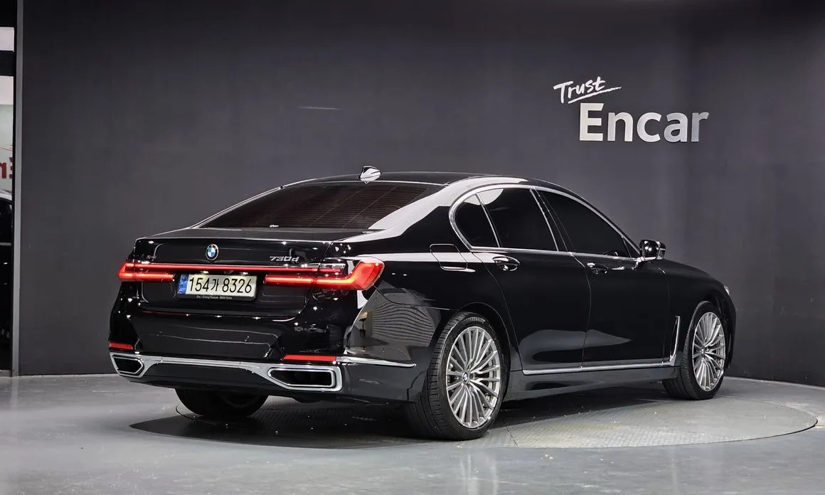 BMW 7-Series