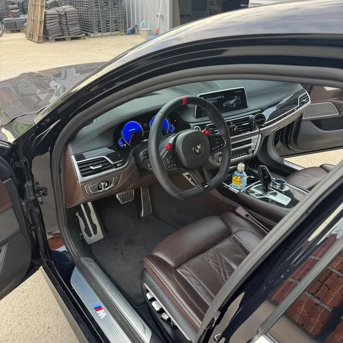 BMW 7-Series