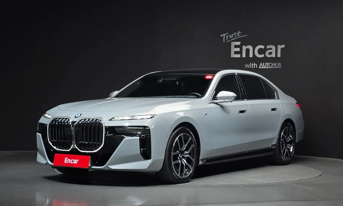 BMW 7-Series