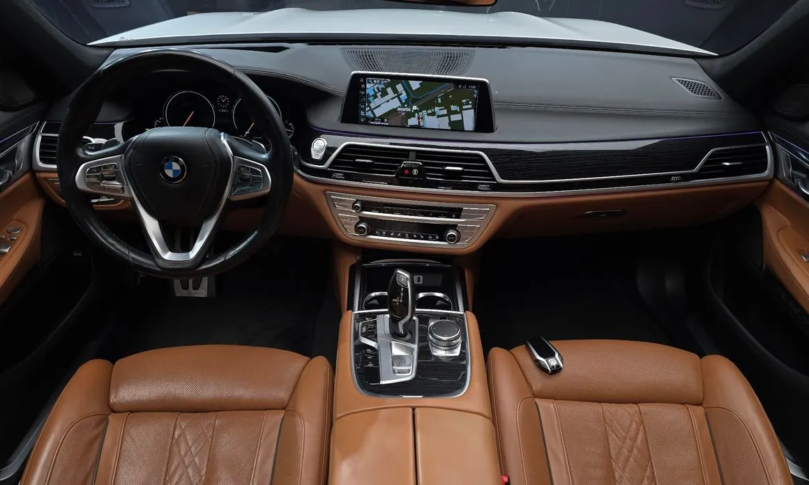BMW 7-Series