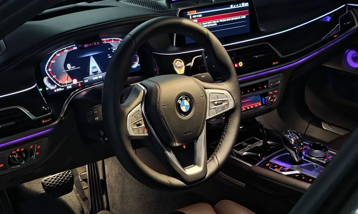 BMW 7-Series