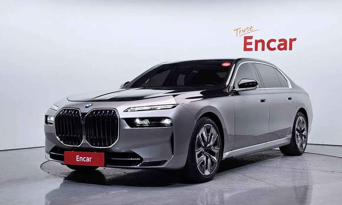 BMW 7-Series