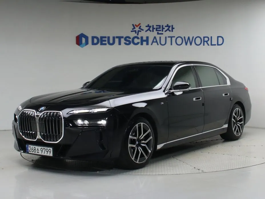 BMW 7-Series