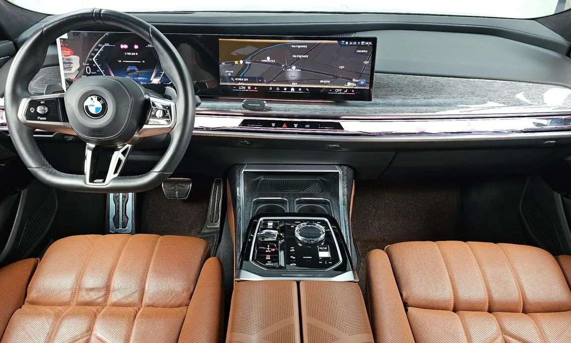 BMW 7-Series
