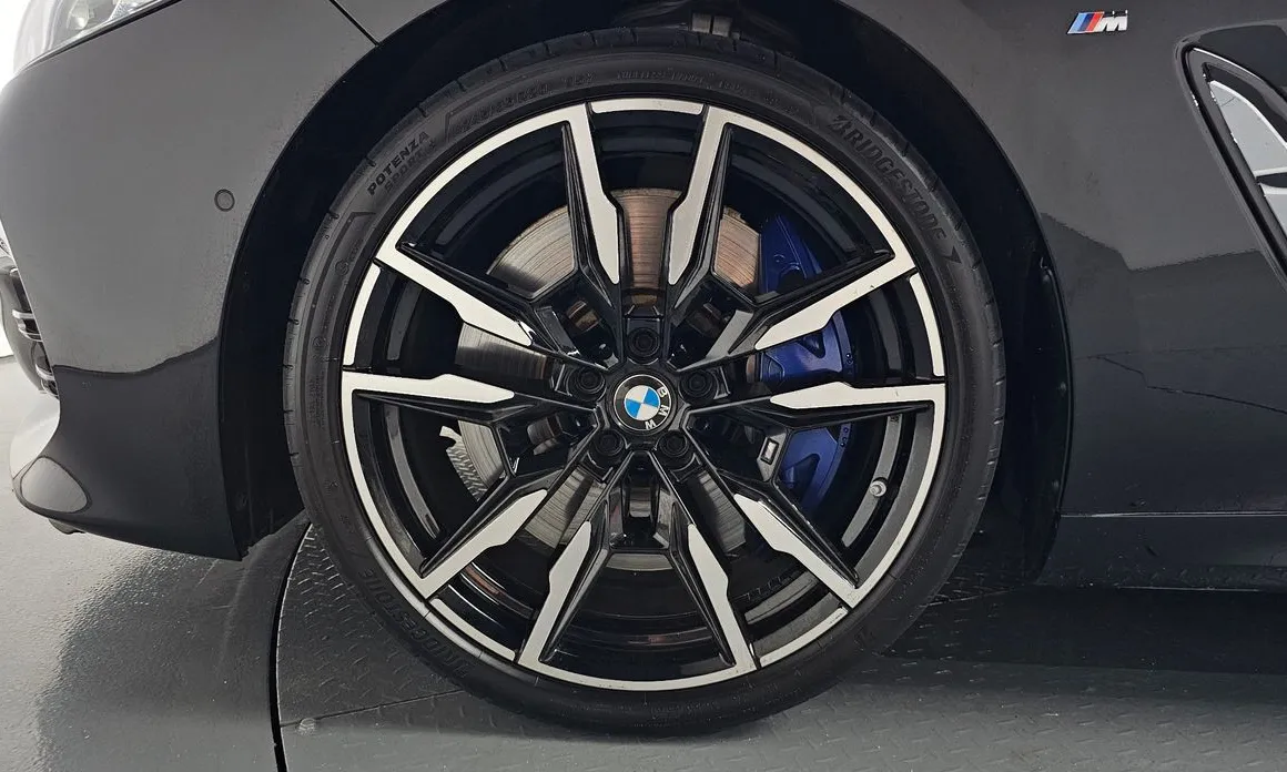 BMW 8-Series