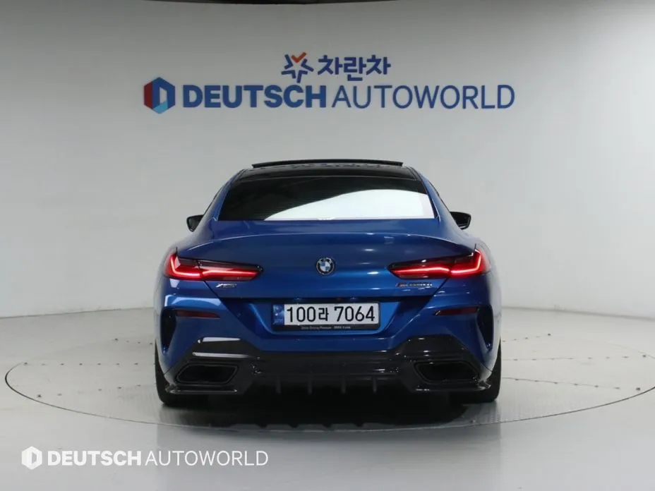 BMW 8-Series