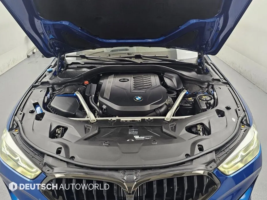 BMW 8-Series