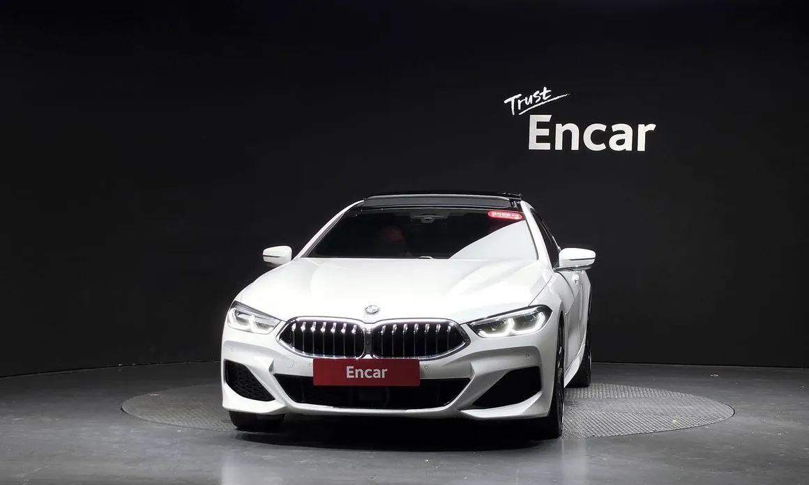 BMW 8-Series
